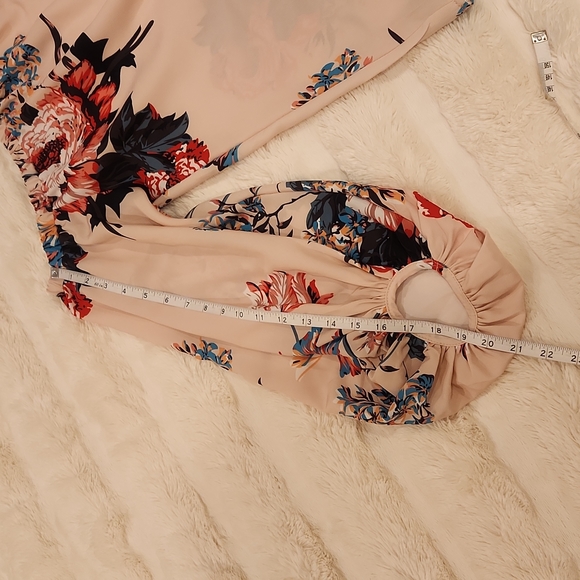 H&M off the shoulder top bloouse with balloon sleeves floral size M - Picture 8 of 11